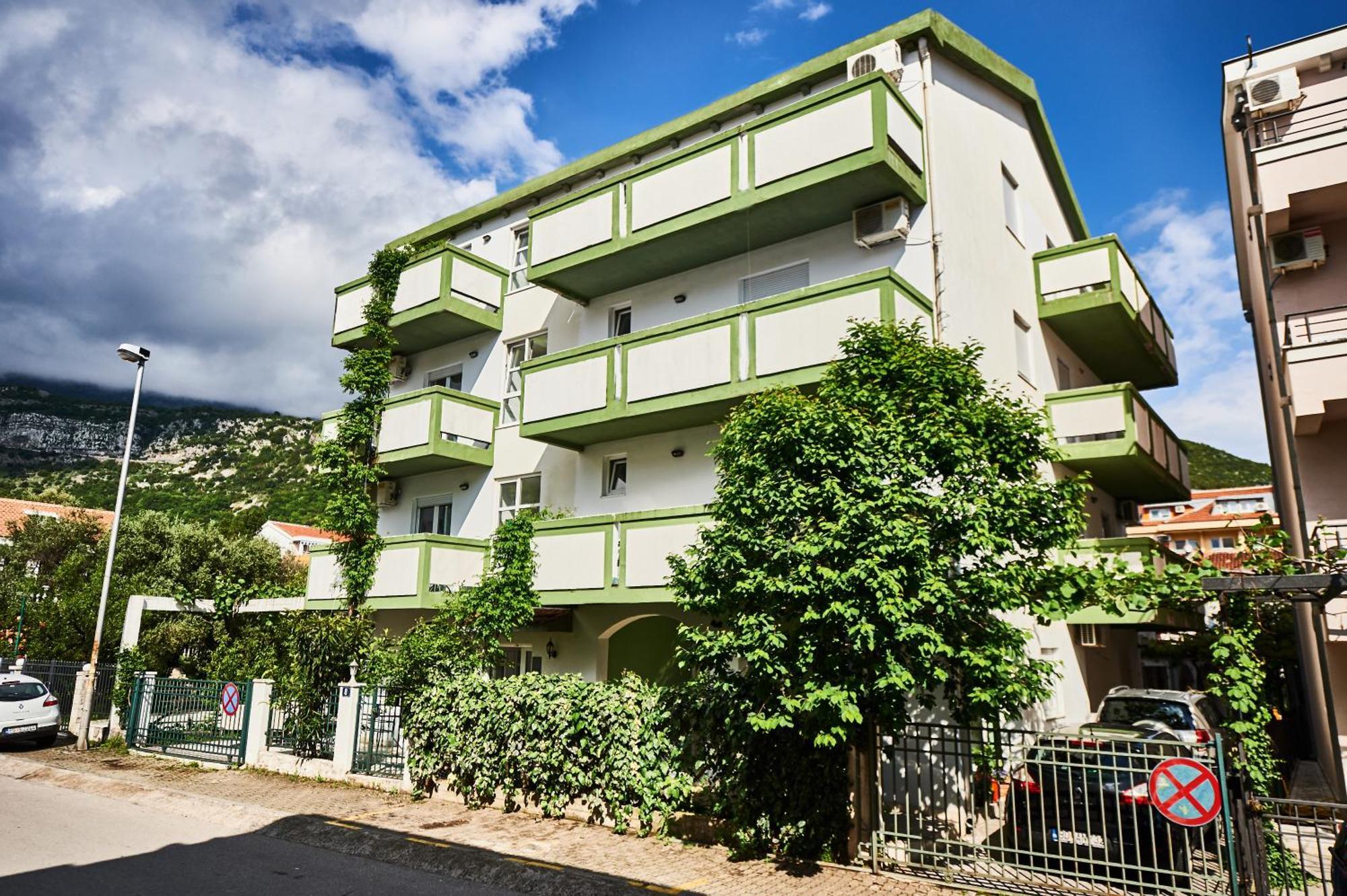Family Apartments Mont Budva Extérieur photo