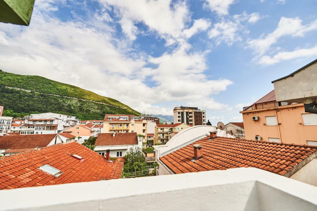 Family Apartments Mont Budva Extérieur photo