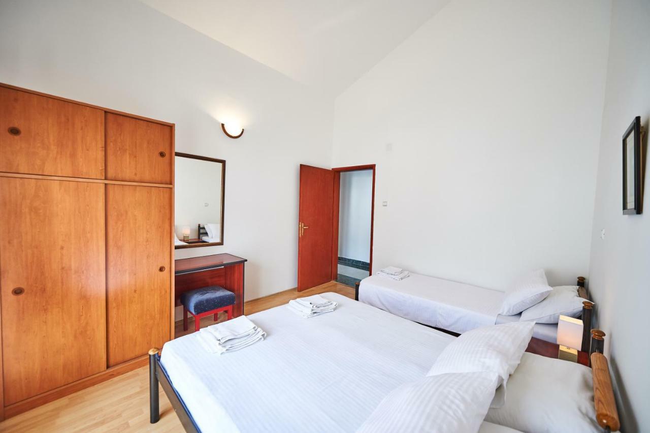 Family Apartments Mont Budva Extérieur photo